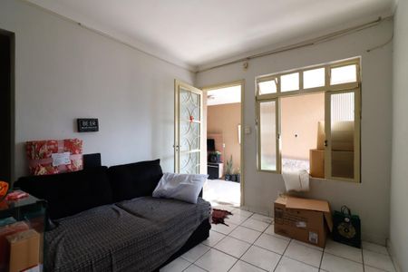 Casa à venda com 179m², 5 quartos e 3 vagasCasa 1 - Sala