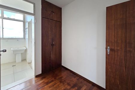 Apartamento à venda com 75m², 2 quartos e 1 vagaQuarto de Serviço