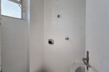 Apartamento à venda com 75m², 2 quartos e 1 vagaBanheiro de serviço