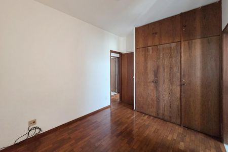 Suite 1 de apartamento à venda com 2 quartos, 120m² em São Jorge, Belo Horizonte