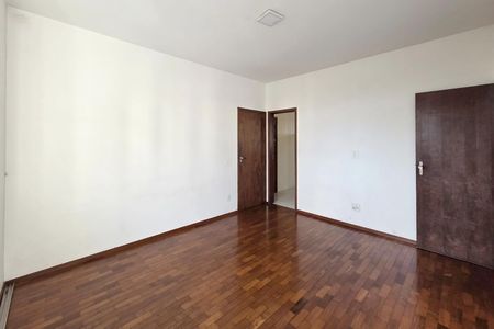 Apartamento à venda com 75m², 2 quartos e 1 vagaSala