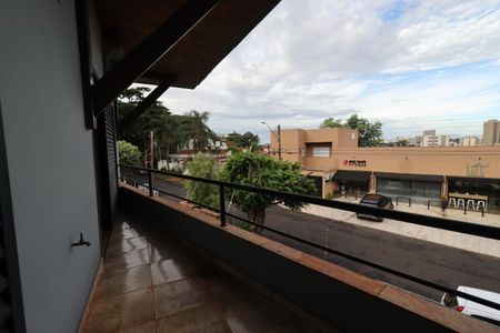 Casa para alugar com 442m², 5 quartos e 4 vagasSacada