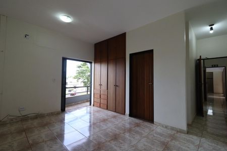 Casa para alugar com 442m², 5 quartos e 4 vagasSuíte 1