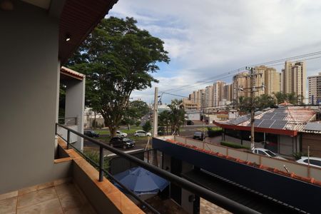 Casa para alugar com 442m², 5 quartos e 4 vagasSacada