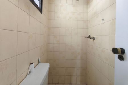 Apartamento à venda com 98m², 3 quartos e 1 vaga Apartamento à venda com 98m², 3 quartos e 1 vagaBanheiro de serviço