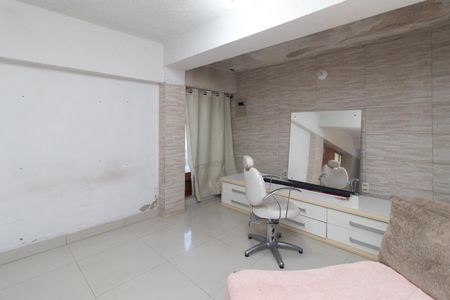 Casa para alugar com 366m², 4 quartos e 14 vagas Casa para alugar com 366m², 4 quartos e 14 vagasSala 2