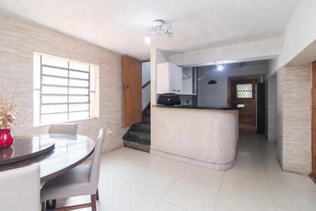 Casa para alugar com 366m², 4 quartos e 14 vagas Casa para alugar com 366m², 4 quartos e 14 vagasSala 2