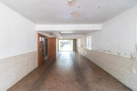 Casa para alugar com 366m², 4 quartos e 14 vagas Casa para alugar com 366m², 4 quartos e 14 vagasGaragem