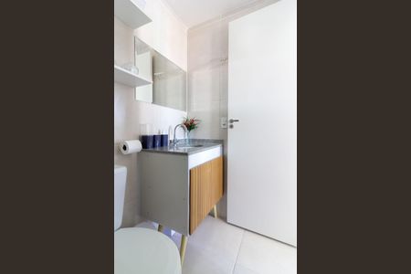 Apartamento para alugar com 37m², 2 quartos e sem vagaBanheiro