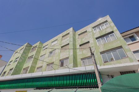 Apartamento para alugar com 75m², 2 quartos e 1 vagaFachada