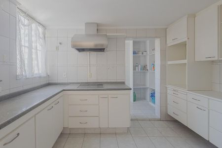 Apartamento para alugar com 75m², 2 quartos e 1 vagaCozinha