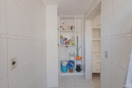 Apartamento para alugar com 75m², 2 quartos e 1 vagaÁrea de Serviço