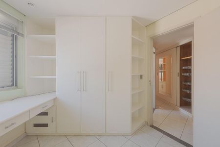 Apartamento para alugar com 75m², 2 quartos e 1 vagaQuarto