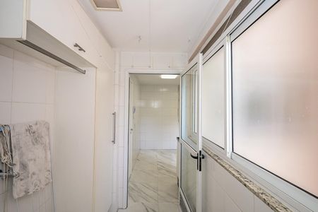 Apartamento para alugar com 120m², 3 quartos e 2 vagasÁrea de Serviço 