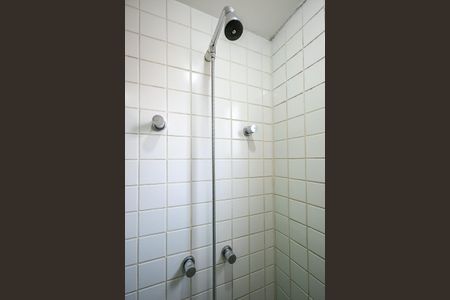 Apartamento para alugar com 120m², 3 quartos e 2 vagasChuveiro da Suíte