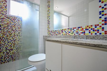 Apartamento para alugar com 120m², 3 quartos e 2 vagasBanheiro