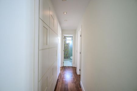 Apartamento para alugar com 120m², 3 quartos e 2 vagasCorredor