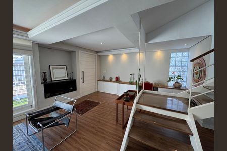 Sala de casa à venda com 4 quartos, 291m² em Chácara das Pedras, Porto Alegre