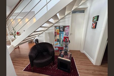 Sala de casa à venda com 4 quartos, 291m² em Chácara das Pedras, Porto Alegre