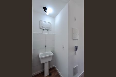 Studio para alugar com 29m², 1 quarto e sem vaga Studio para alugar com 29m², 1 quarto e sem vagaÁrea de Serviço