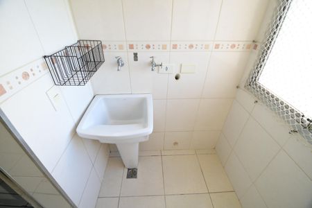 Apartamento para alugar com 63m², 2 quartos e 1 vagaÁrea de Serviço