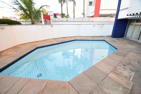 Apartamento para alugar com 63m², 2 quartos e 1 vagaÁrea comum - Piscina