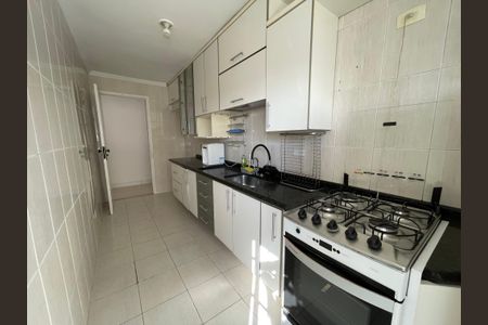 Apartamento para alugar com 80m², 3 quartos e 1 vaga Apartamento para alugar com 80m², 3 quartos e 1 vagaCozinha e Área de Serviço