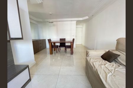 Apartamento para alugar com 80m², 3 quartos e 1 vaga Apartamento para alugar com 80m², 3 quartos e 1 vagaSala