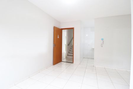 Sala de apartamento para alugar com 2 quartos, 65m² em Shopping Park, Uberlândia