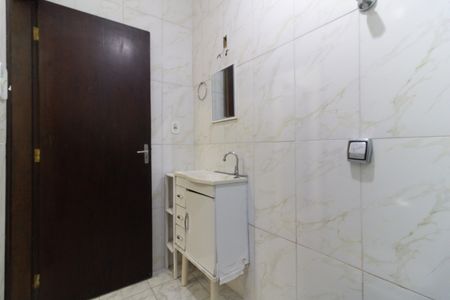 Apartamento à venda com 49m², 2 quartos e sem vaga Apartamento à venda com 49m², 2 quartos e sem vagaBanheiro