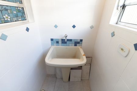 Apartamento à venda com 49m², 2 quartos e sem vaga Apartamento à venda com 49m², 2 quartos e sem vagaLavanderia