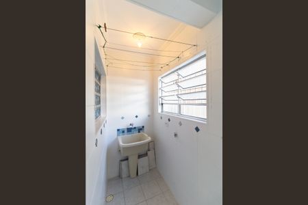 Apartamento à venda com 49m², 2 quartos e sem vaga Apartamento à venda com 49m², 2 quartos e sem vagaLavanderia