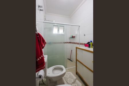 Casa de condomínio para alugar com 1000m², 3 quartos e 4 vagasBanheiro Social