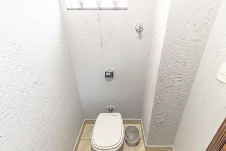 Casa à venda com 342m², 3 quartos e 5 vagasLavabo
