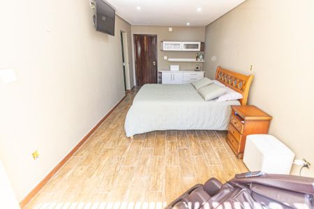 Casa à venda com 342m², 3 quartos e 5 vagasSuíte 1