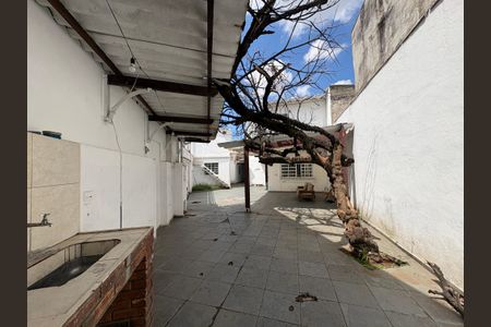 Casa à venda com 189m², 4 quartos e 4 vagasGaragem/ Quintal / Churrasqueira