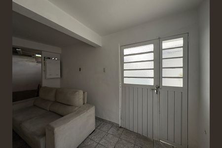 Casa à venda com 189m², 4 quartos e 4 vagasSalão 
