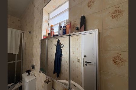 Casa à venda com 189m², 4 quartos e 4 vagasBanheiro da Suíte