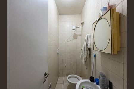 Casa à venda com 189m², 4 quartos e 4 vagasBanheiro 2