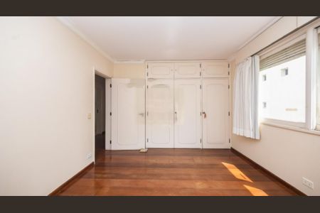 Apartamento à venda com 337m², 4 quartos e 3 vagas Apartamento à venda com 337m², 4 quartos e 3 vagasFoto 17