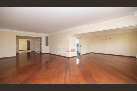 Apartamento à venda com 337m², 4 quartos e 3 vagas Apartamento à venda com 337m², 4 quartos e 3 vagasFoto 03