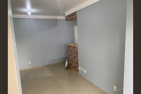 Apartamento à venda com 51m², 2 quartos e 1 vaga Apartamento à venda com 51m², 2 quartos e 1 vagaSala