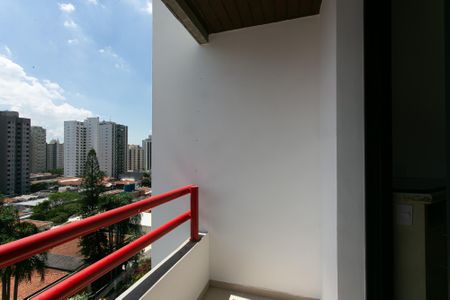 Apartamento à venda com 245m², 4 quartos e 3 vagas Apartamento à venda com 245m², 4 quartos e 3 vagasVaranda da Suíte 3