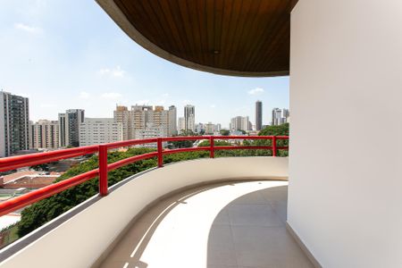 Apartamento à venda com 245m², 4 quartos e 3 vagas Apartamento à venda com 245m², 4 quartos e 3 vagasVaranda da Sala 1