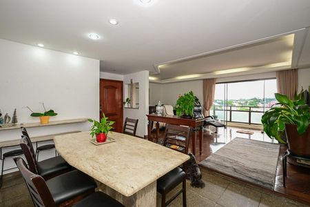 Sala de apartamento à venda com 4 quartos, 170m² em Vila Morse, São Paulo
