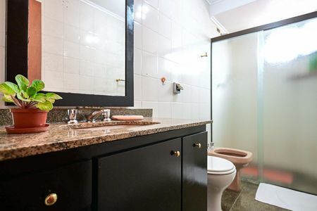 Apartamento à venda com 170m², 4 quartos e 3 vagasBanheiro da Suíte  3