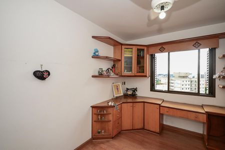 Apartamento à venda com 170m², 4 quartos e 3 vagasQuarto