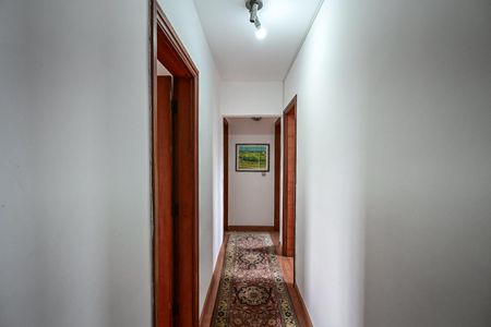 Apartamento à venda com 170m², 4 quartos e 3 vagasCorredor