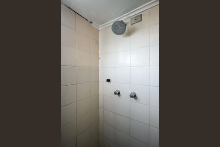 Apartamento à venda com 170m², 4 quartos e 3 vagasChuveiro do Banheiro da Suíte 2