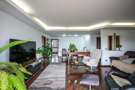 Sala de apartamento à venda com 4 quartos, 170m² em Vila Morse, São Paulo